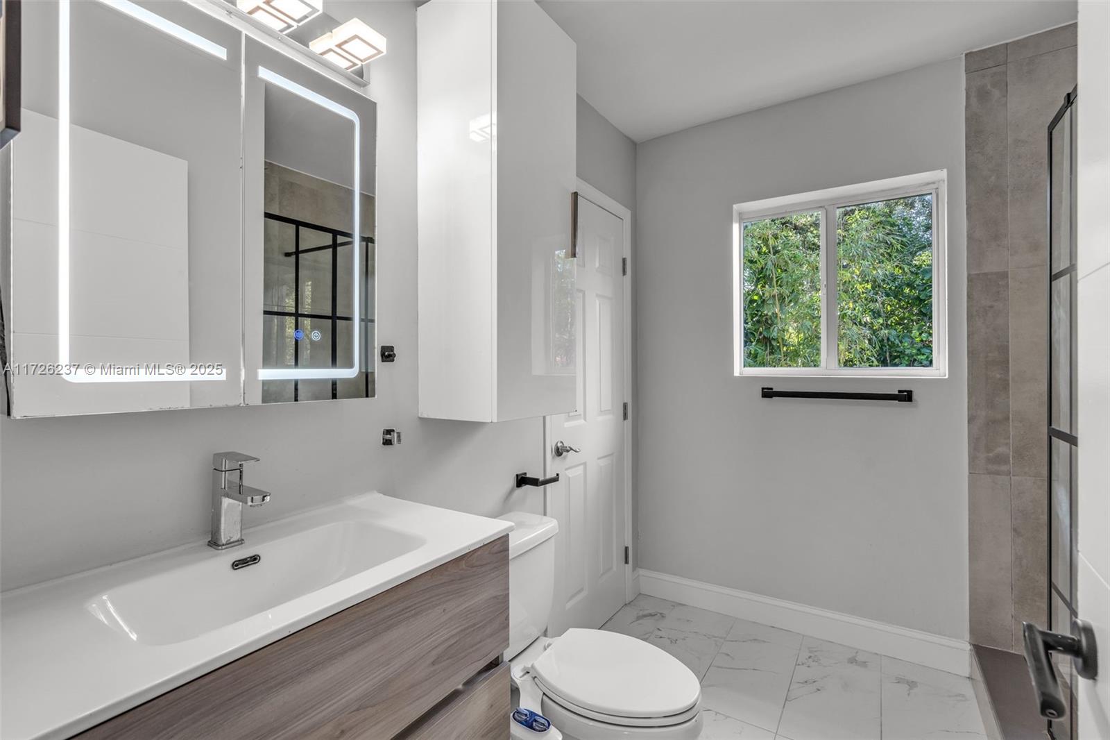 SHERWOOD FOREST - Residential