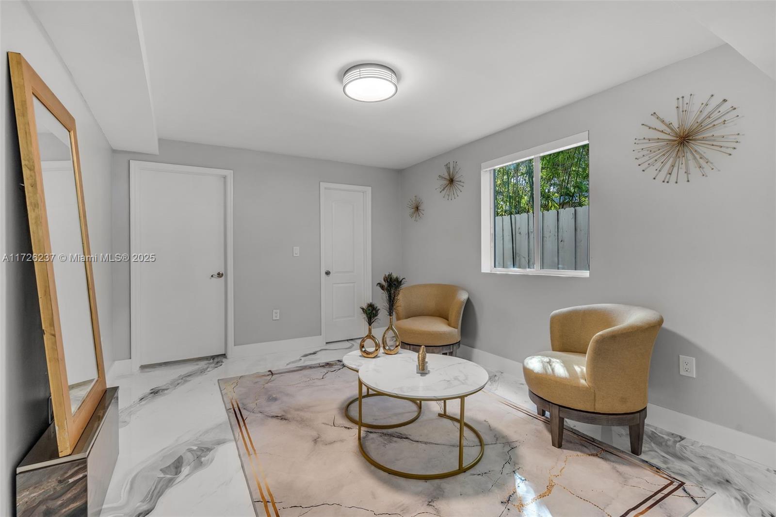 SHERWOOD FOREST - Residential