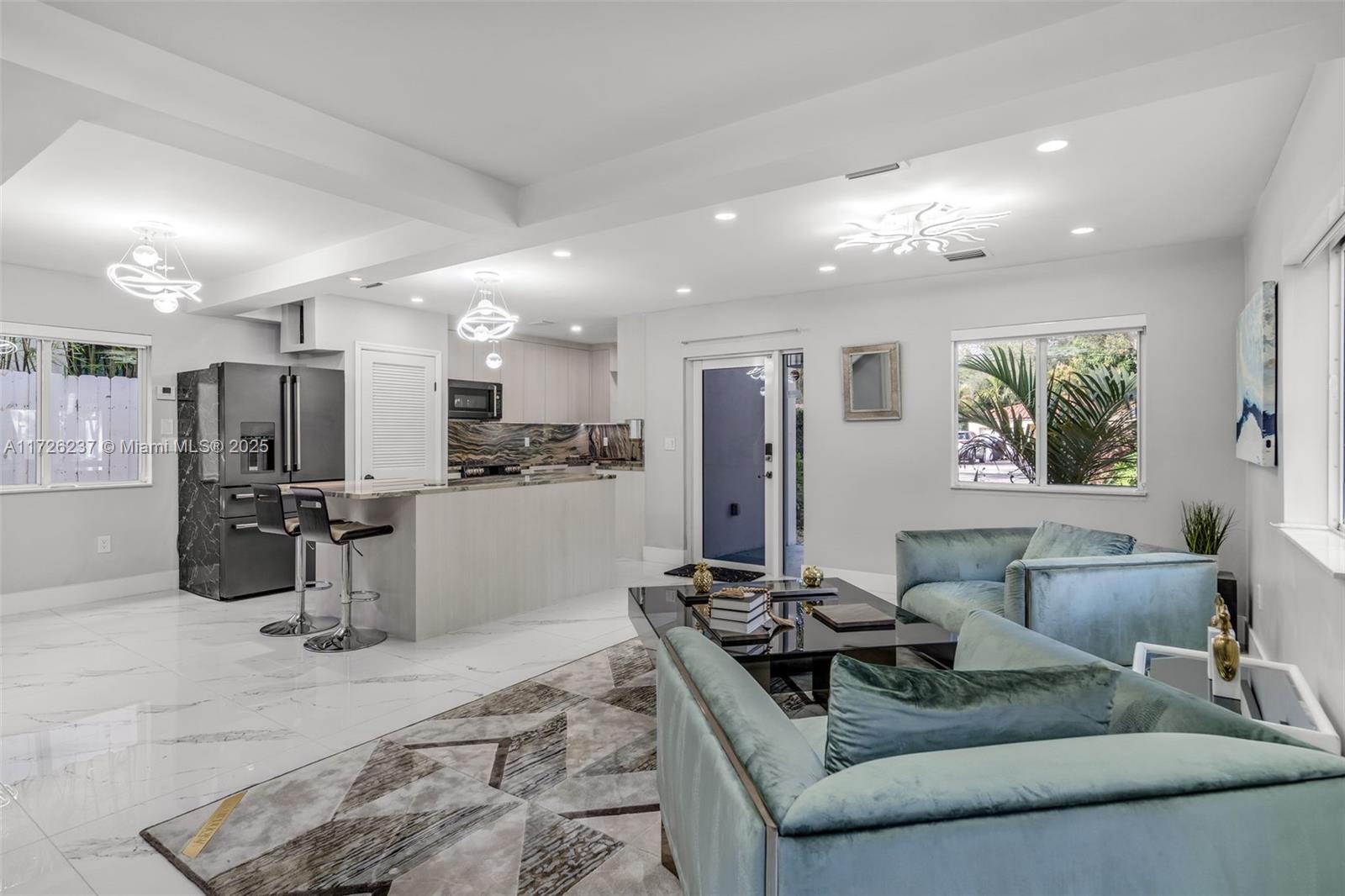 SHERWOOD FOREST - Residential