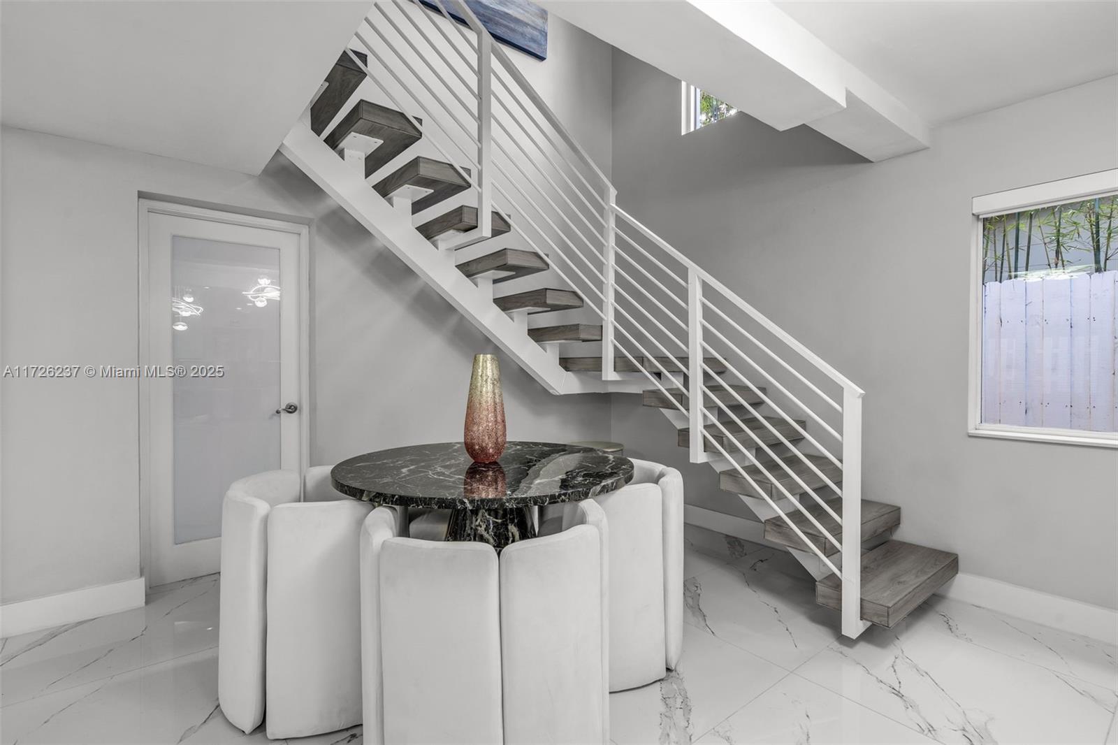 SHERWOOD FOREST - Residential