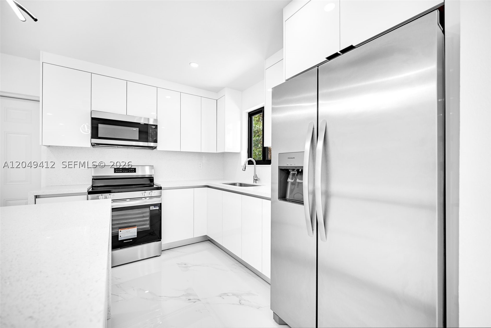 MYRTLE GROVE 2ND ADDN - Residential