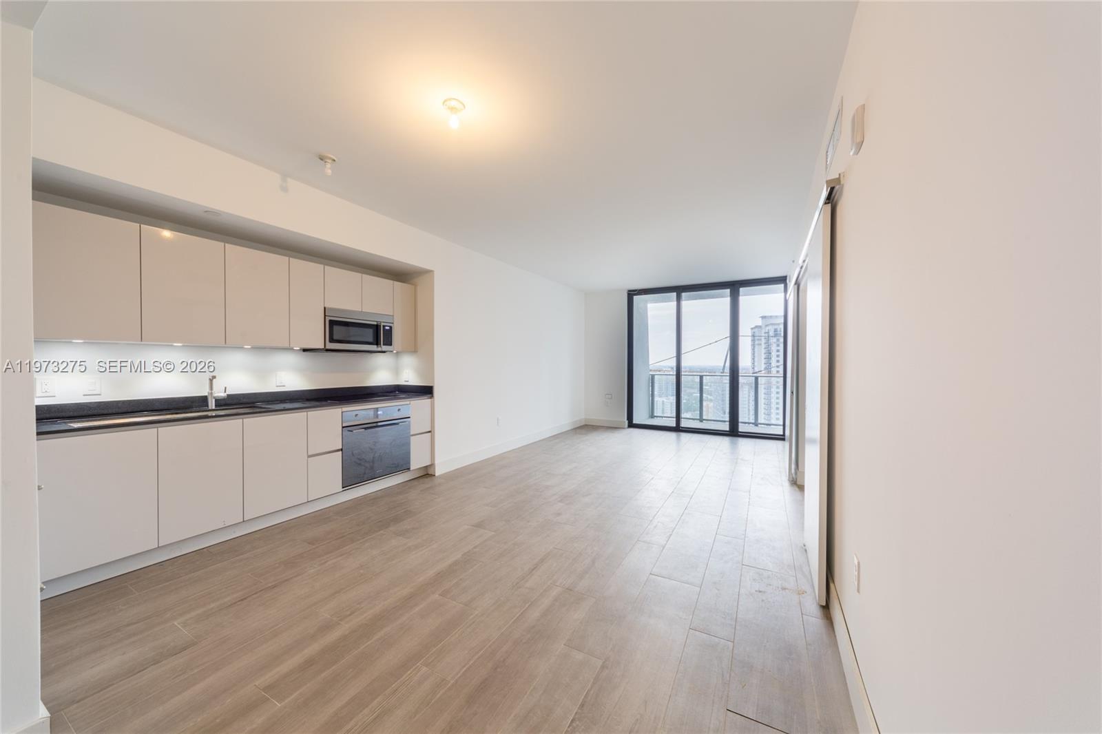 1010 BRICKELL CONDO - Residential Lease