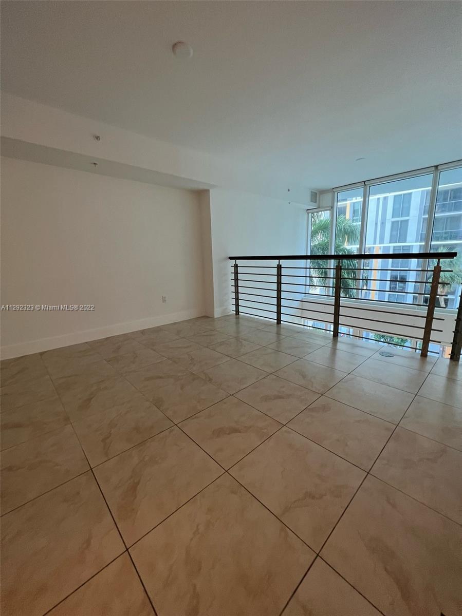 BRICKELL ON THE RIVER S T - Residential