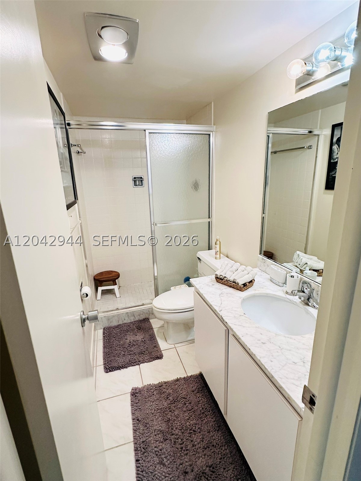 ABERDEEN ARMS CONDO - Residential
