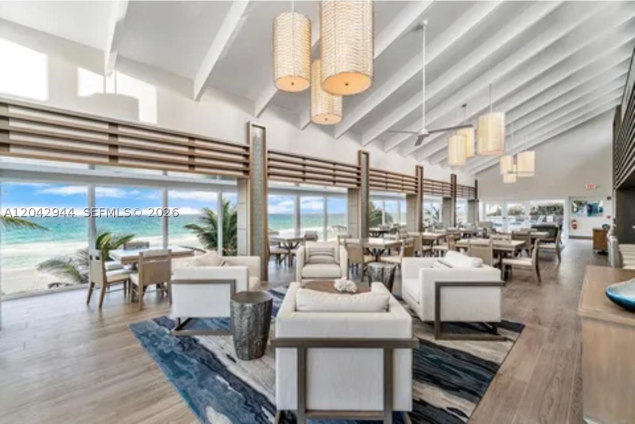 ABERDEEN ARMS CONDO - Residential