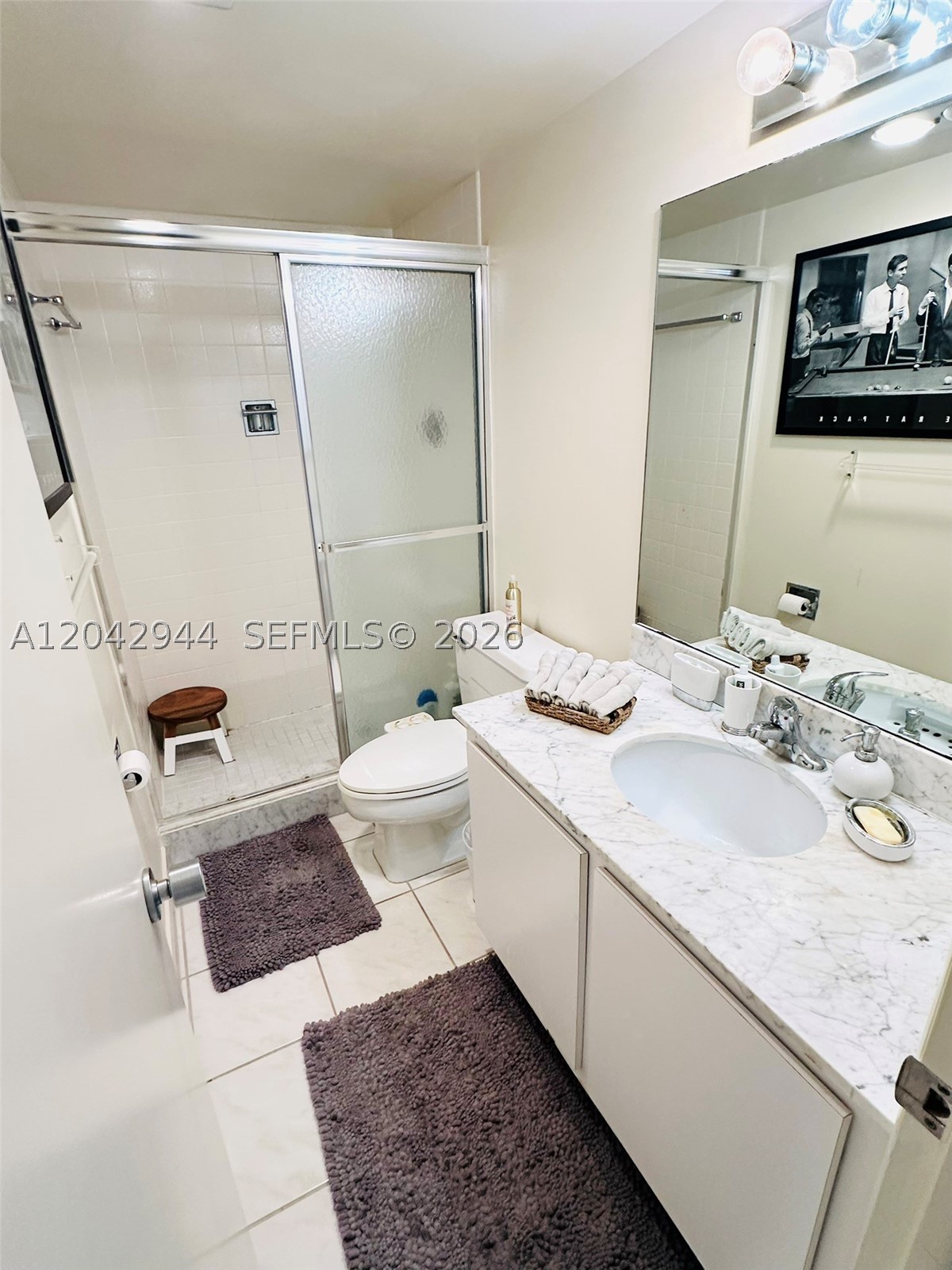 ABERDEEN ARMS CONDO - Residential