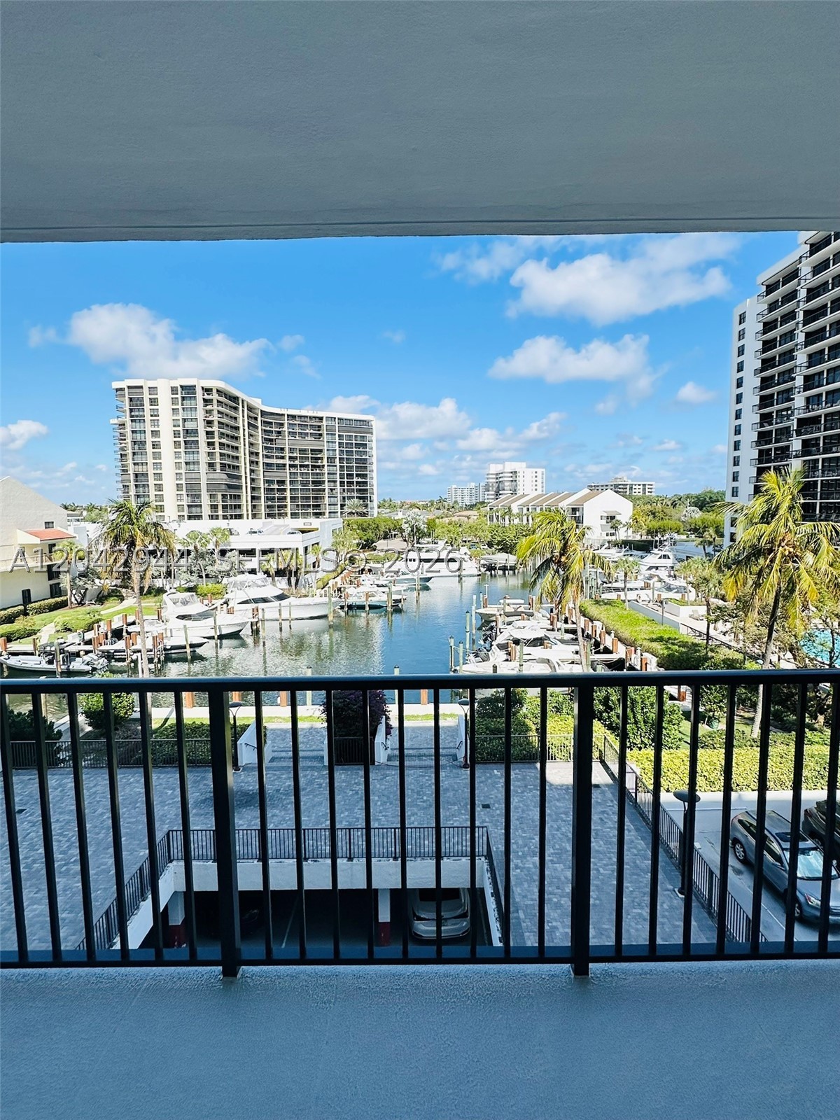 ABERDEEN ARMS CONDO - Residential
