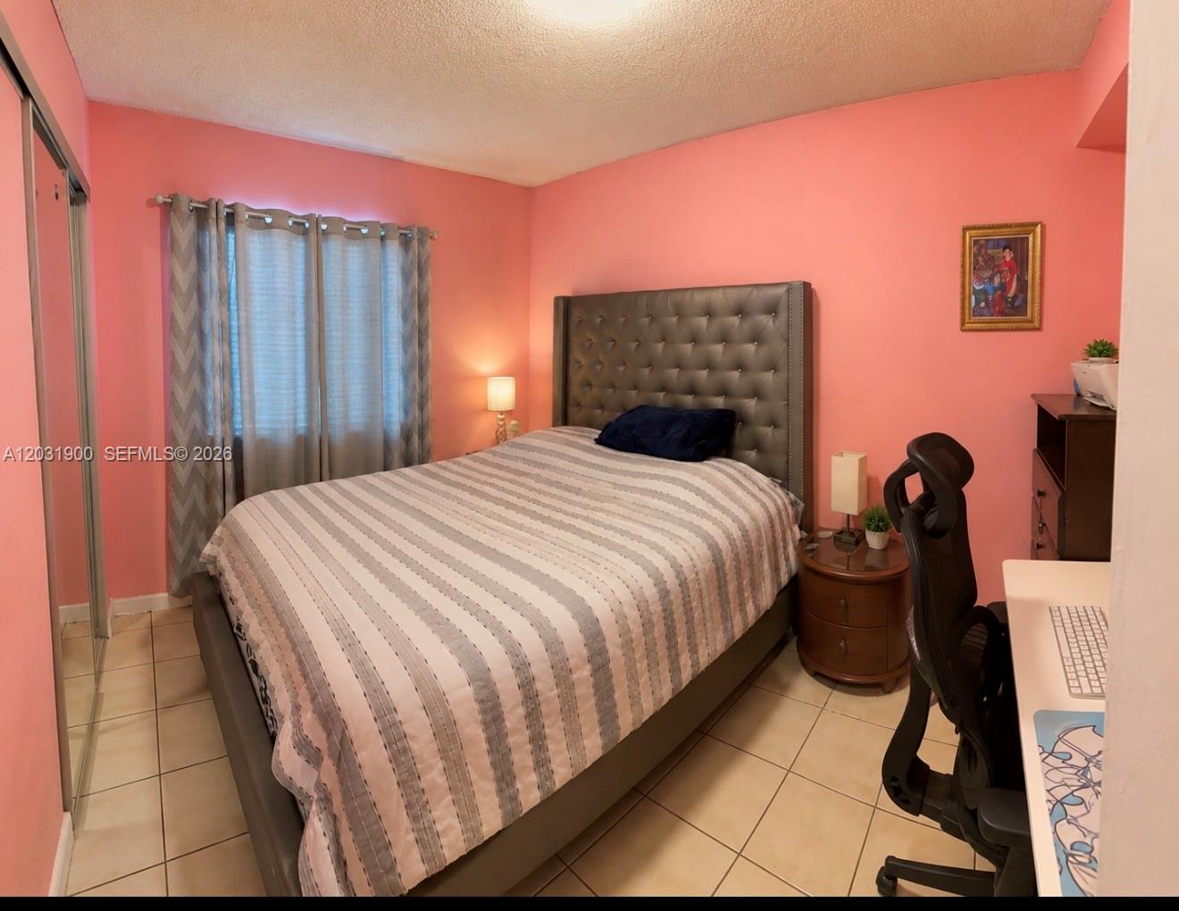 ROYALE GREEN CONDO 6 - Residential