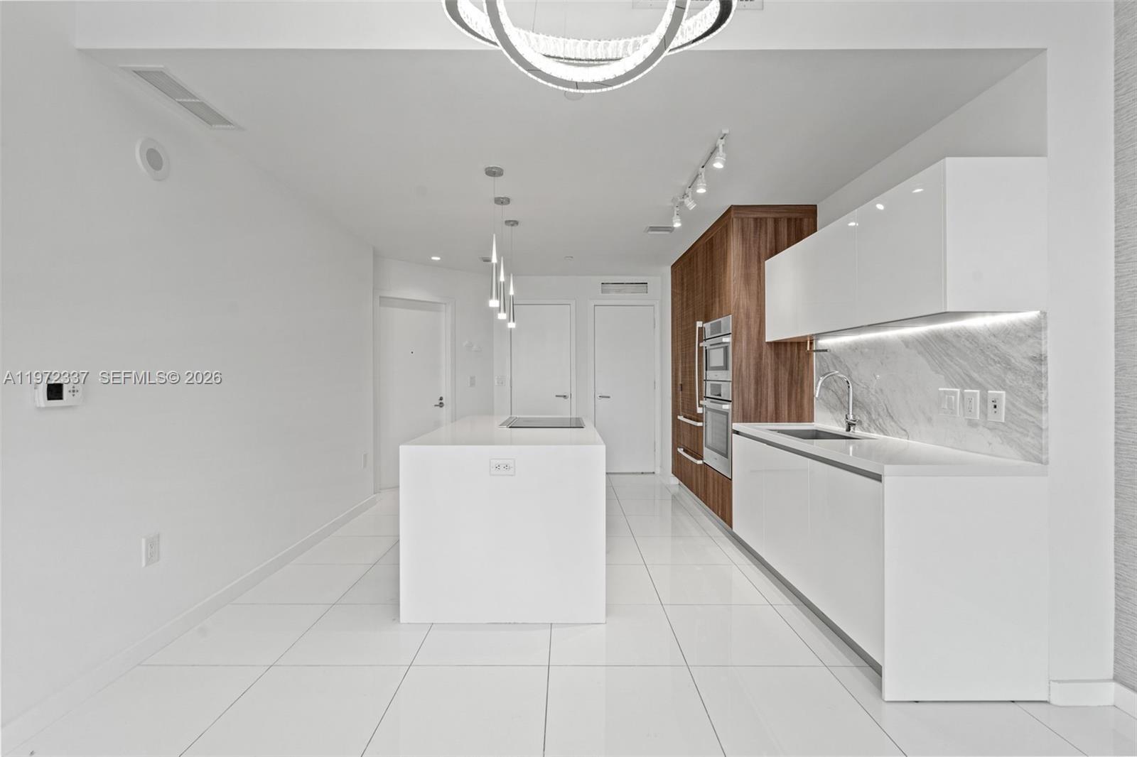 PARAMOUNT MIAMI WORLDCENT - Residential