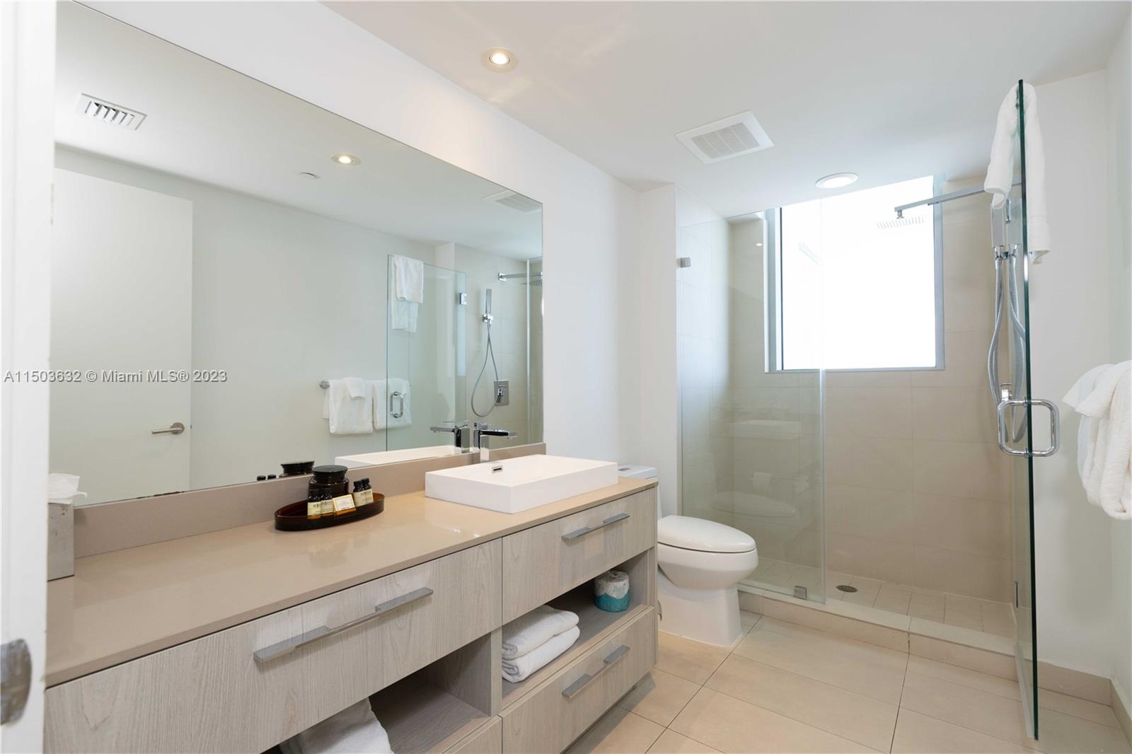 4111 SOUTH OCEAN DRIVE CO - Residential