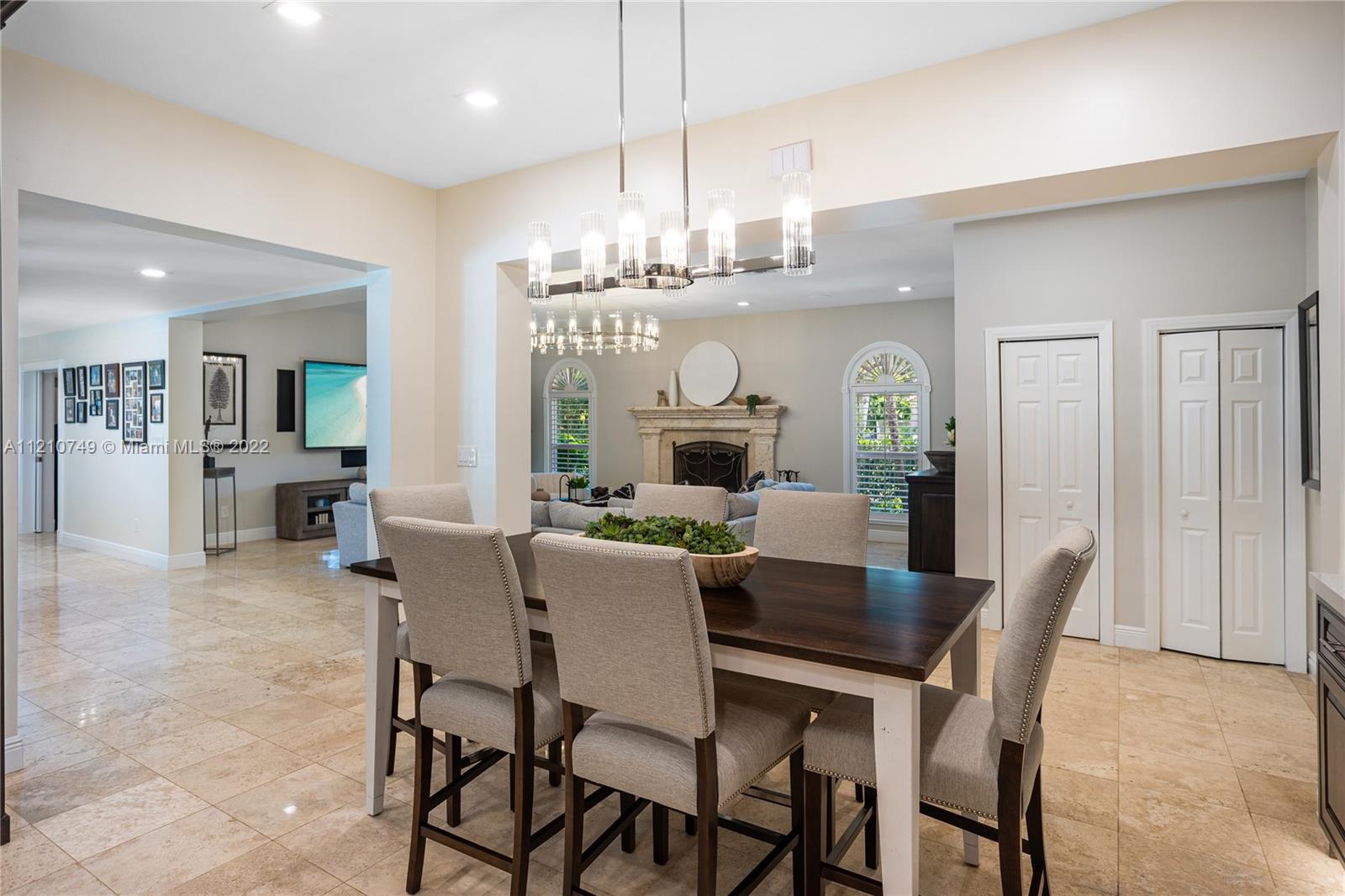 COLLINS ACRES - Residential