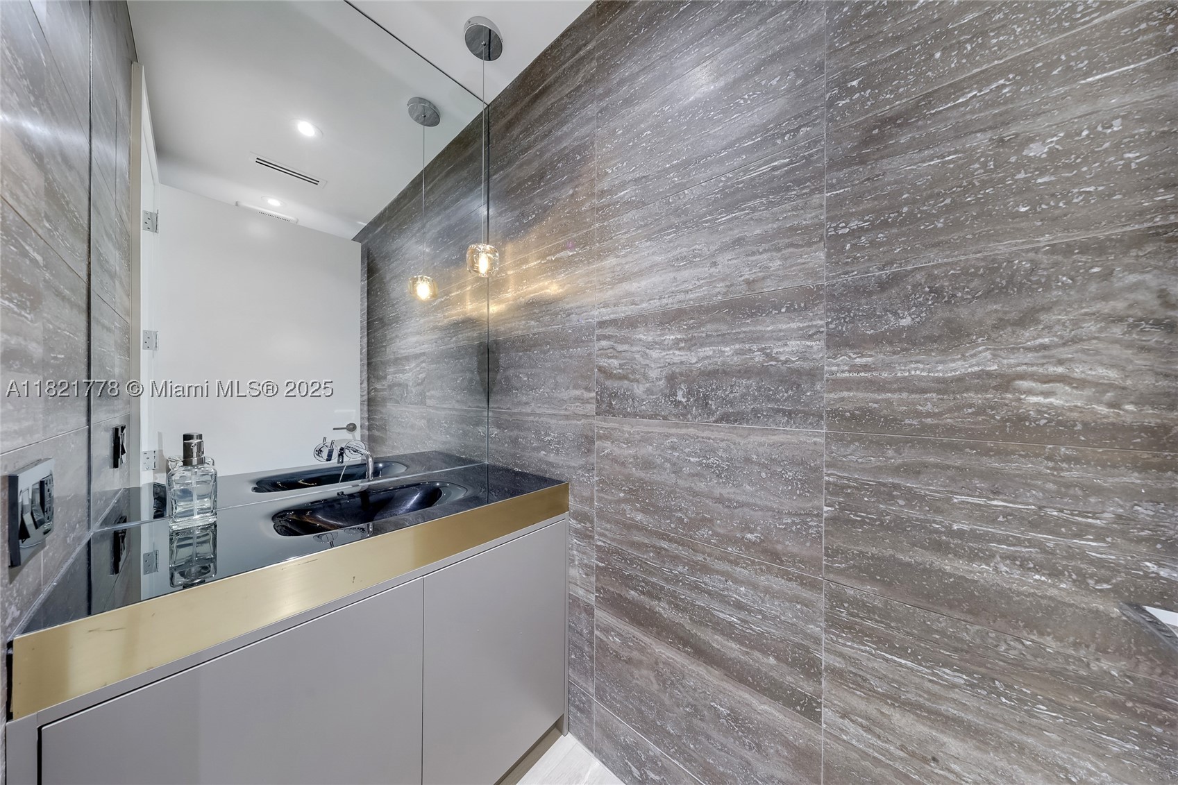 300 COLLINS CONDO - Residential