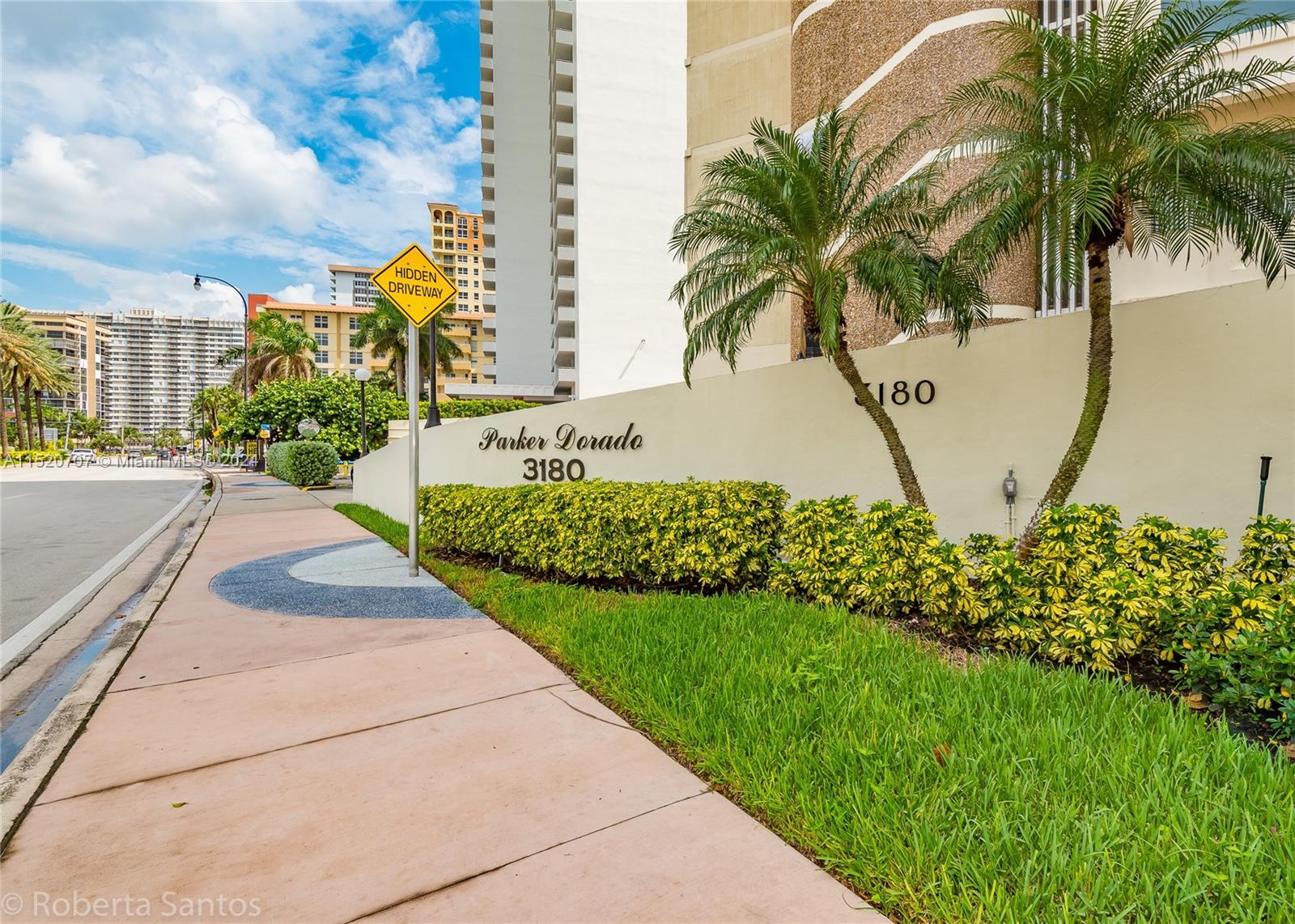 PARKER DORADO CONDO - Residential