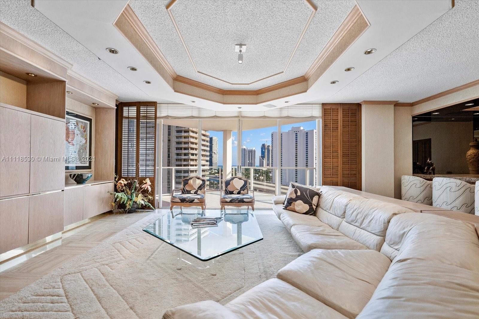 MARINA TOWER CONDO - Residential