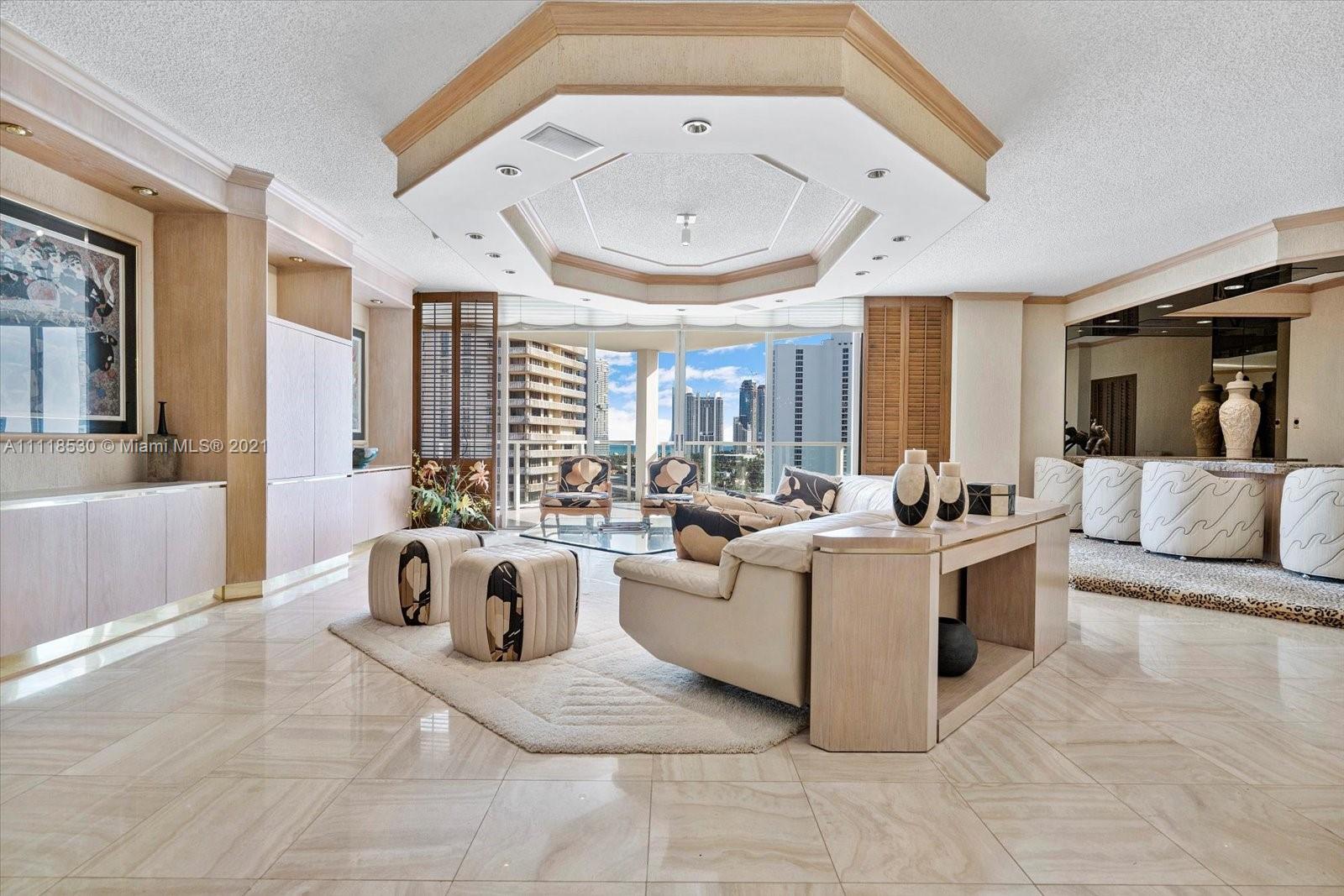 MARINA TOWER CONDO - Residential