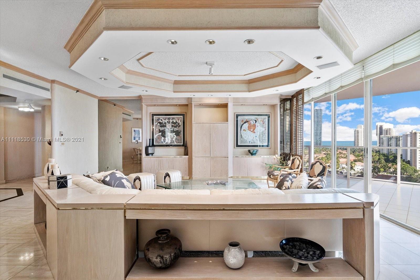MARINA TOWER CONDO - Residential