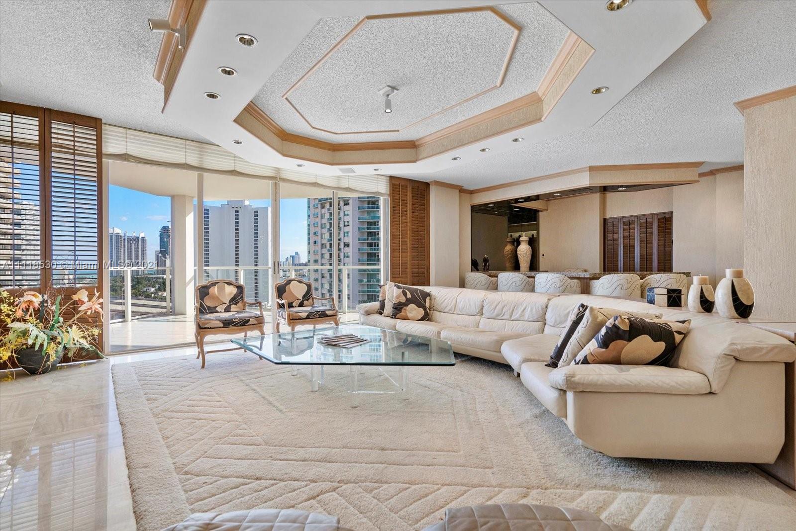 MARINA TOWER CONDO - Residential