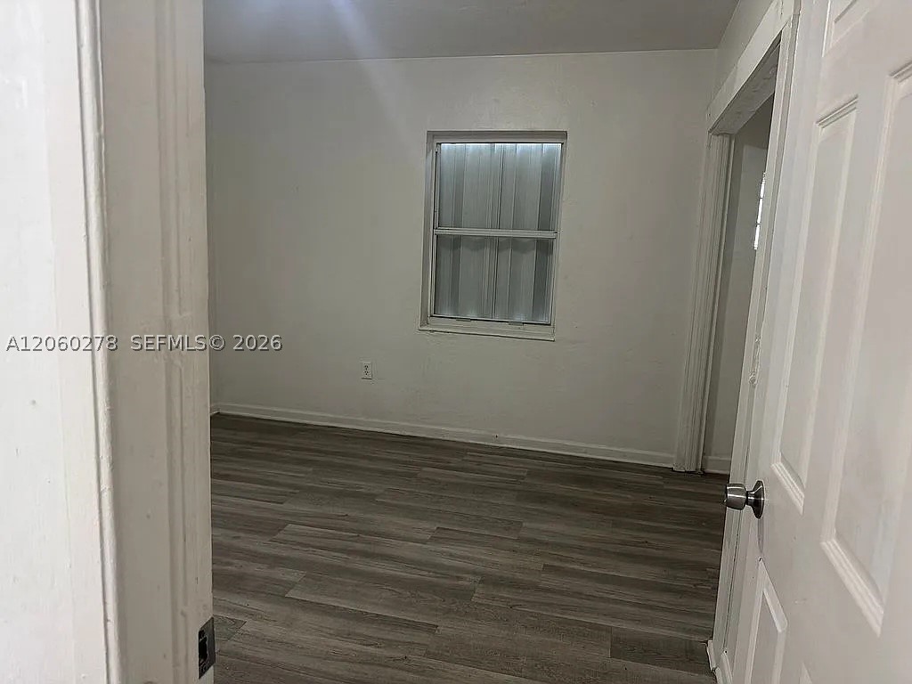 NORTH MIAMI ESTATES - Residential