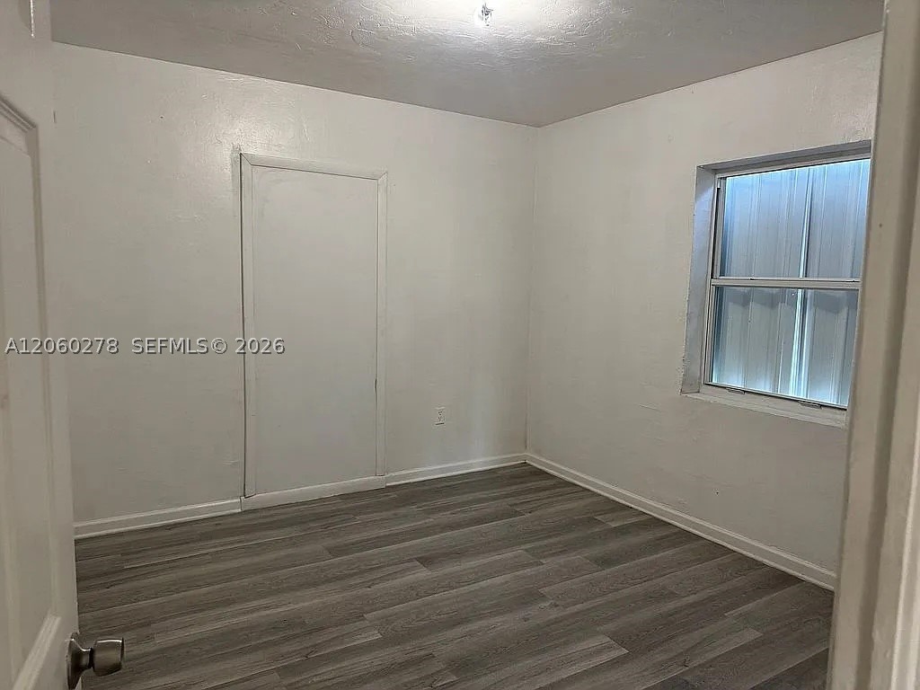 NORTH MIAMI ESTATES - Residential