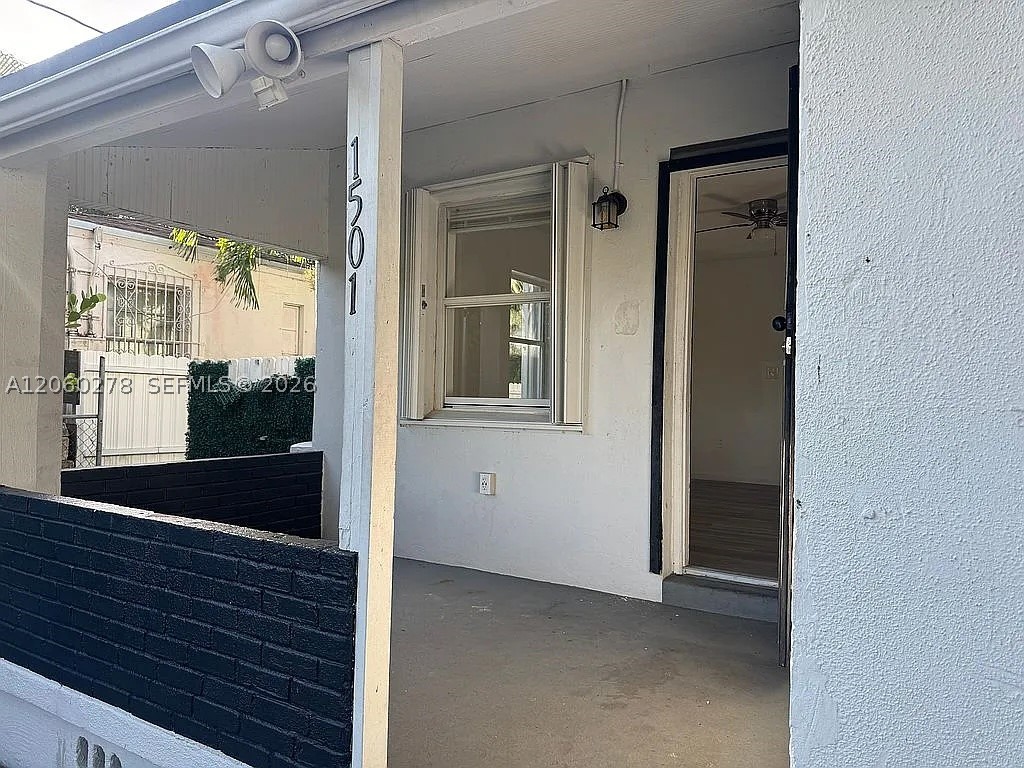 NORTH MIAMI ESTATES - Residential