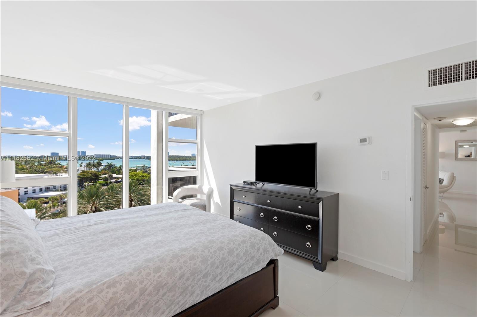 HARBOUR HOUSE - Residential Lease