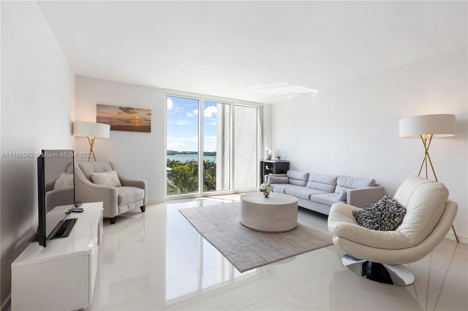 HARBOUR HOUSE - Residential Lease