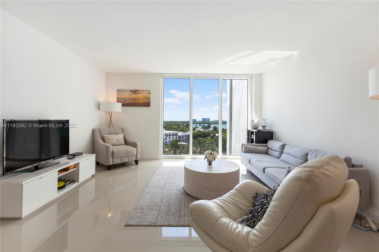 HARBOUR HOUSE - Residential Lease