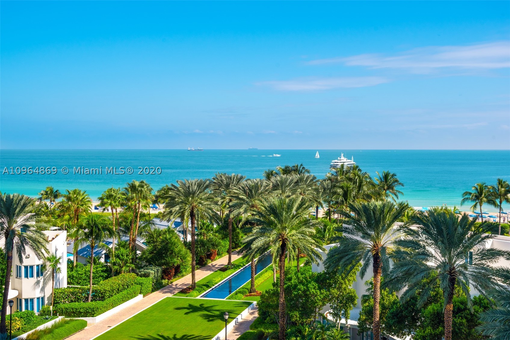 CONTINUUM ON SOUTH BEACH - Residential