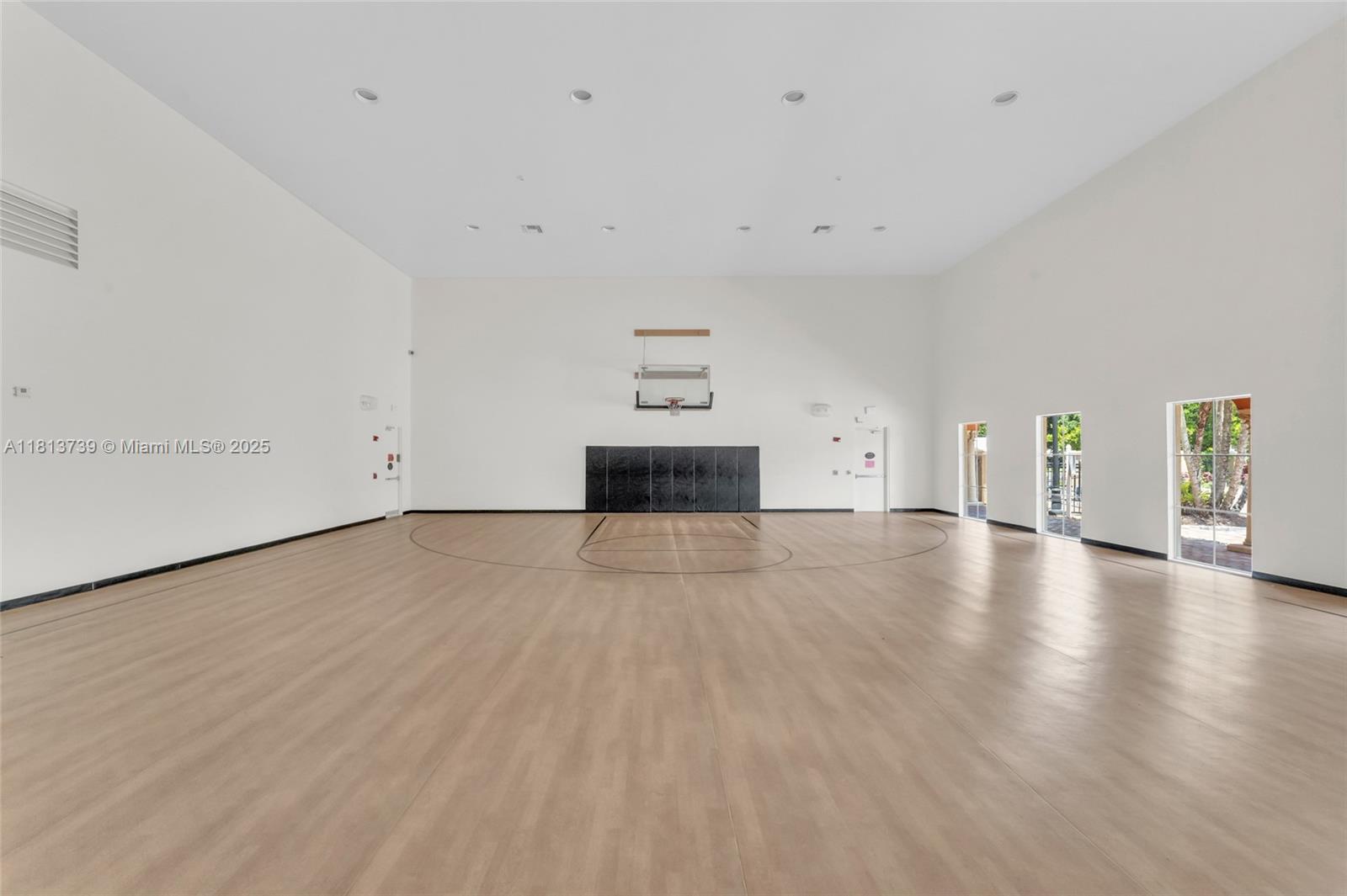 EL-AD VILLAGGIO CONDO BLD - Residential