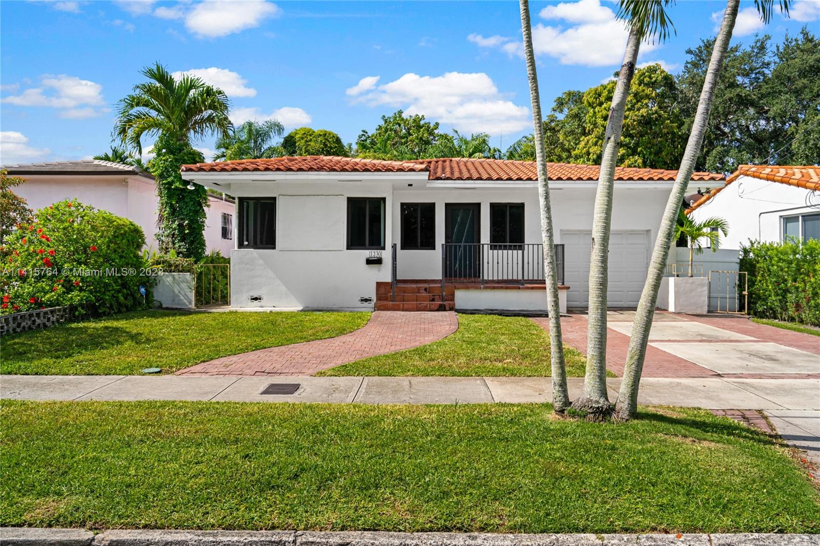 BRICKELL ESTATES - Residential Lease