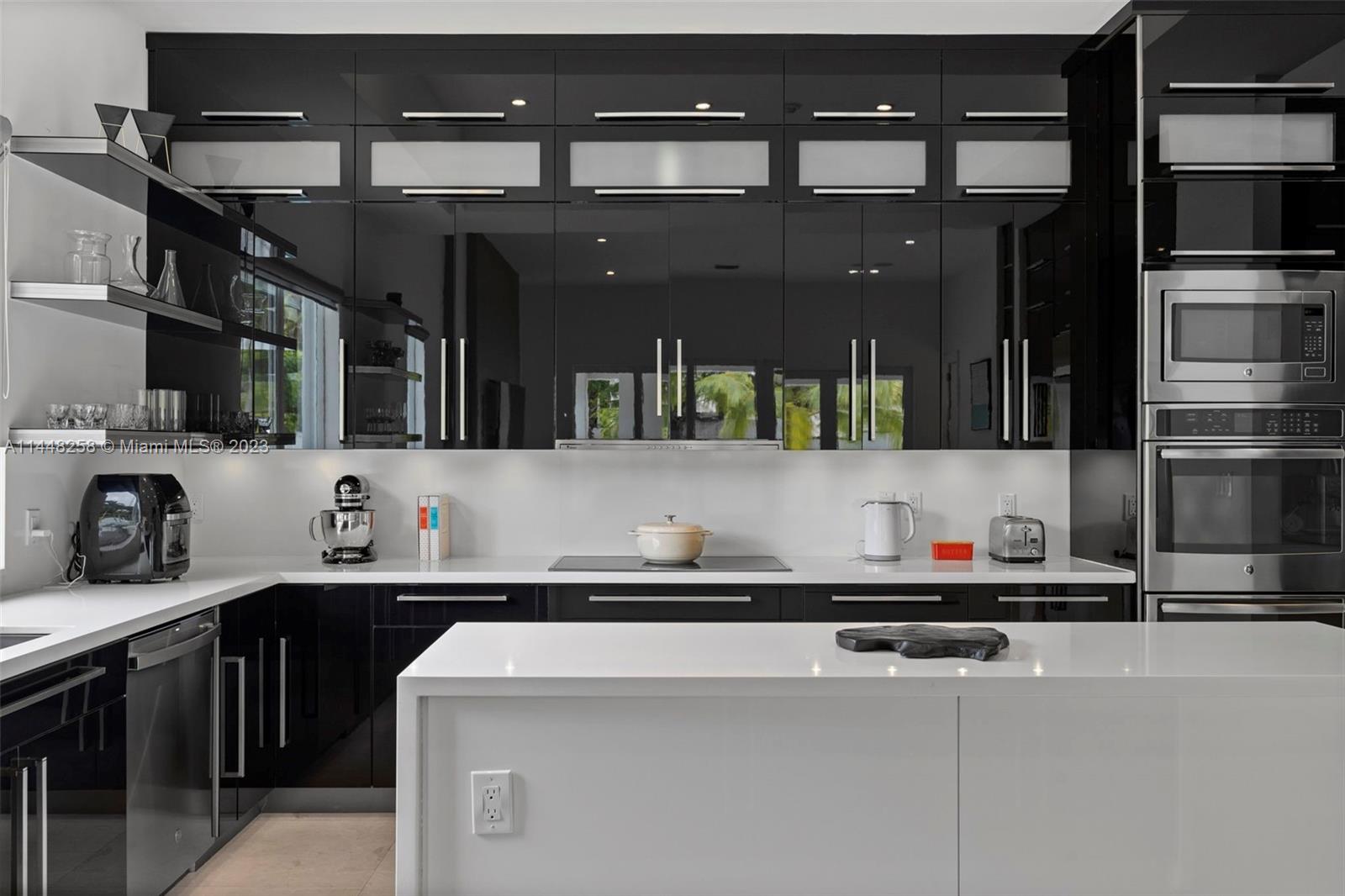 NIKIS PLACE SUBDIVISION - Residential Lease
