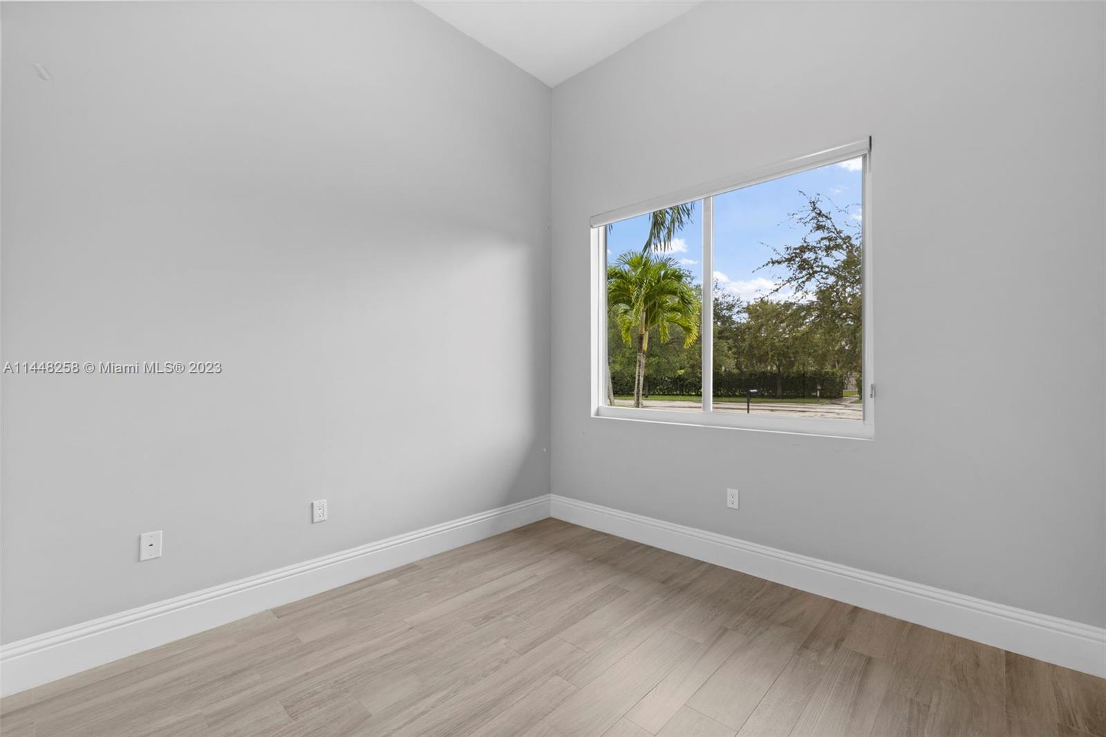 NIKIS PLACE SUBDIVISION - Residential Lease