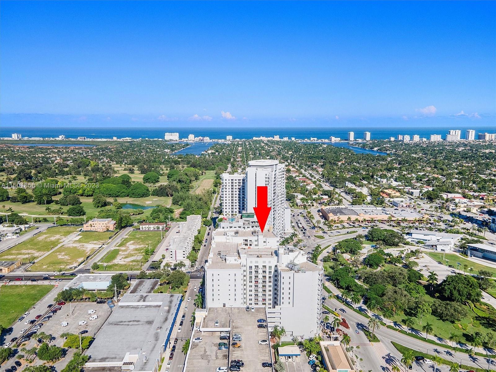 RADIUS CONDO - Residential