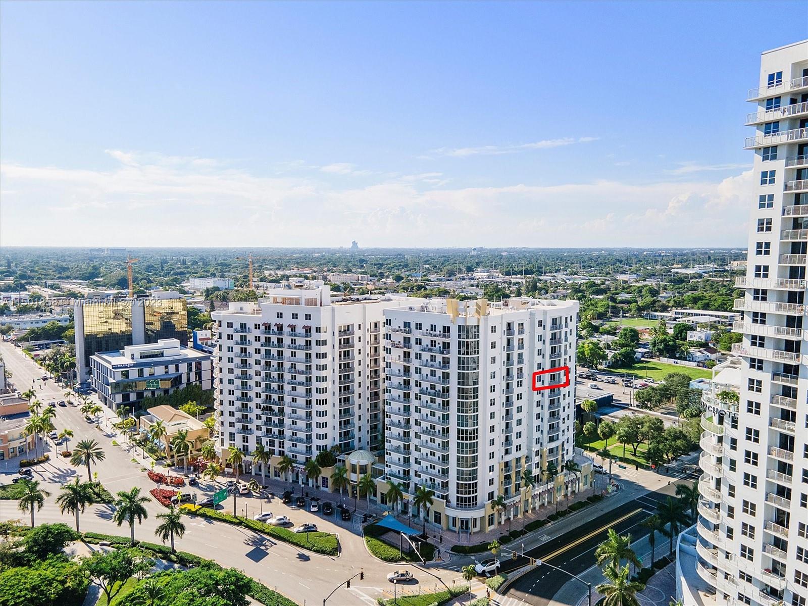 RADIUS CONDO - Residential