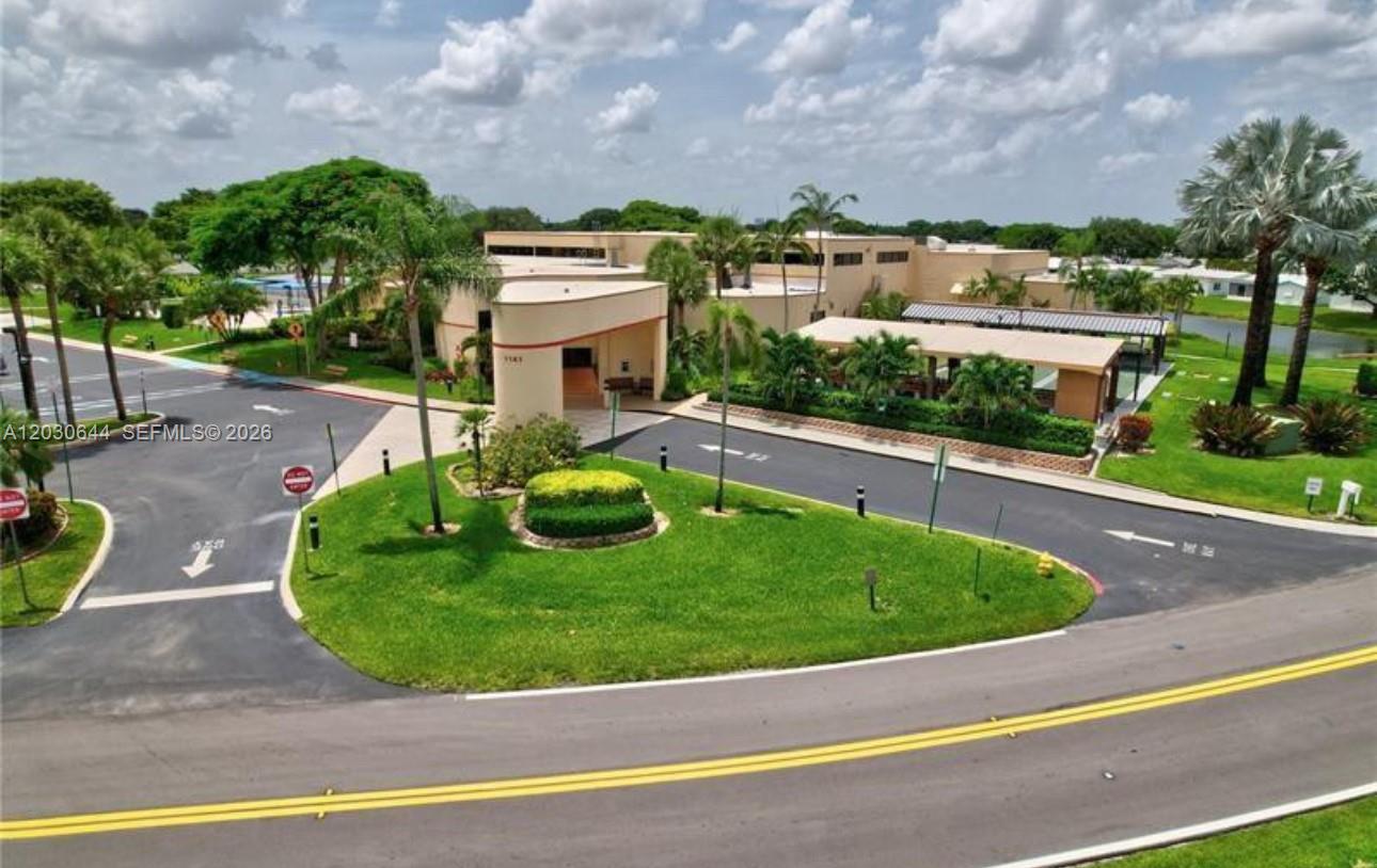 LAUDERDALE WEST CONDO NO - Residential