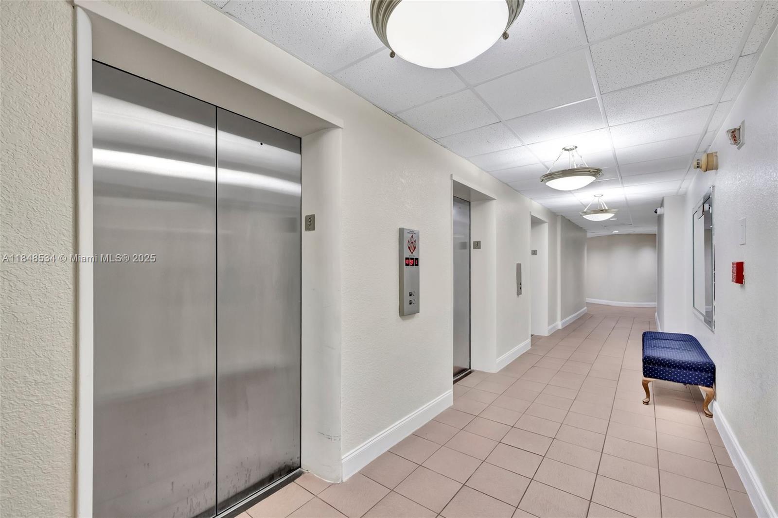 COMMODORE PLAZA CONDO - Residential