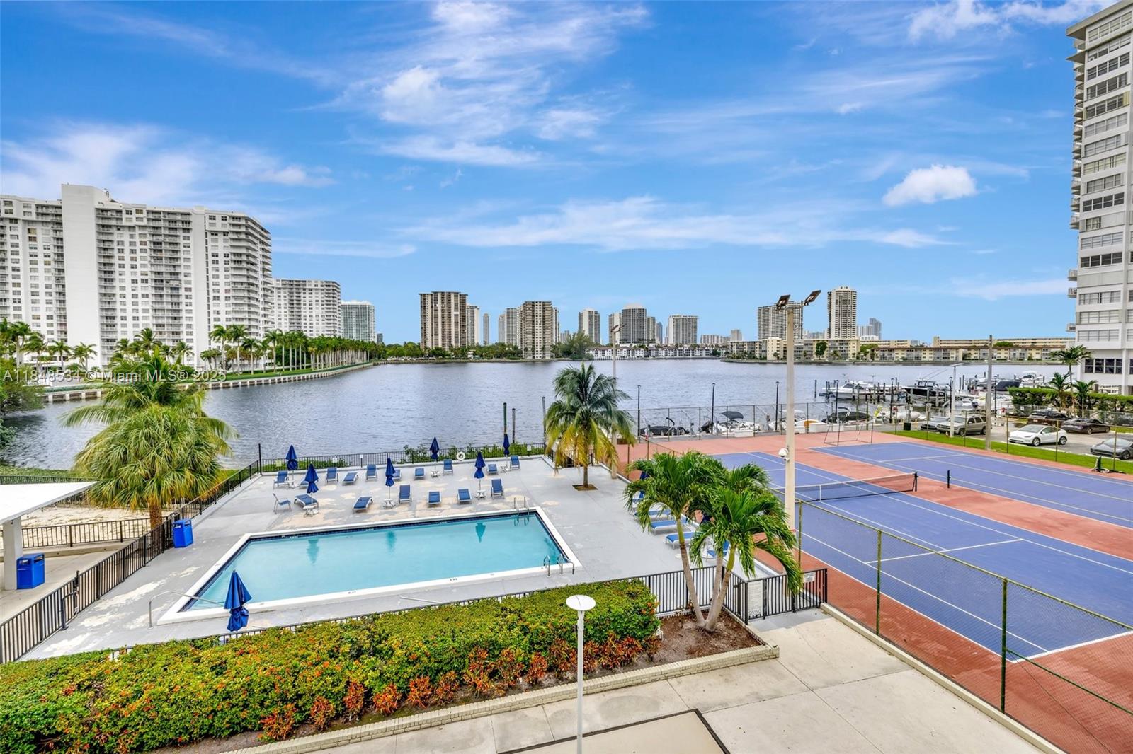 COMMODORE PLAZA CONDO - Residential