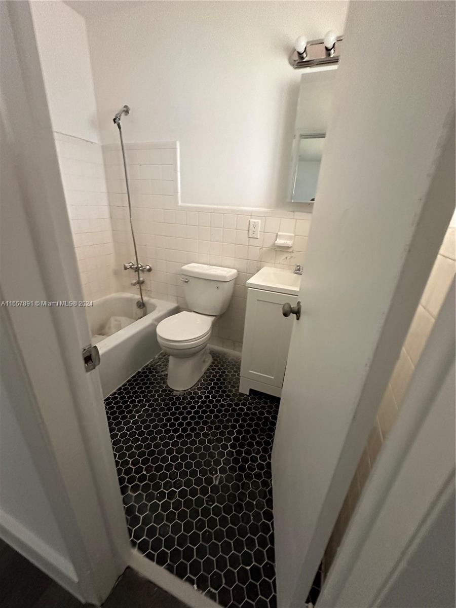 TATEM WOFFORDS SUB OF OUT - Residential Lease