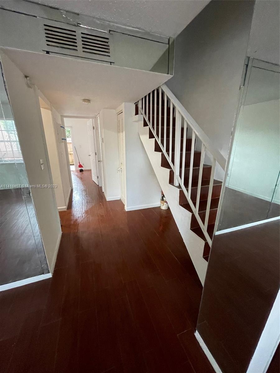 LAUDERHILL GARDENS TOWNHO - Residential Lease