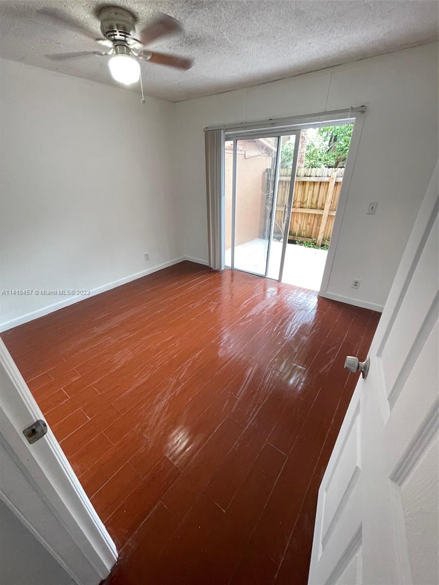 LAUDERHILL GARDENS TOWNHO - Residential Lease