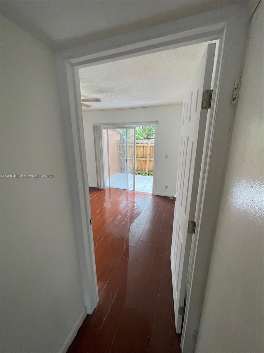 LAUDERHILL GARDENS TOWNHO - Residential Lease