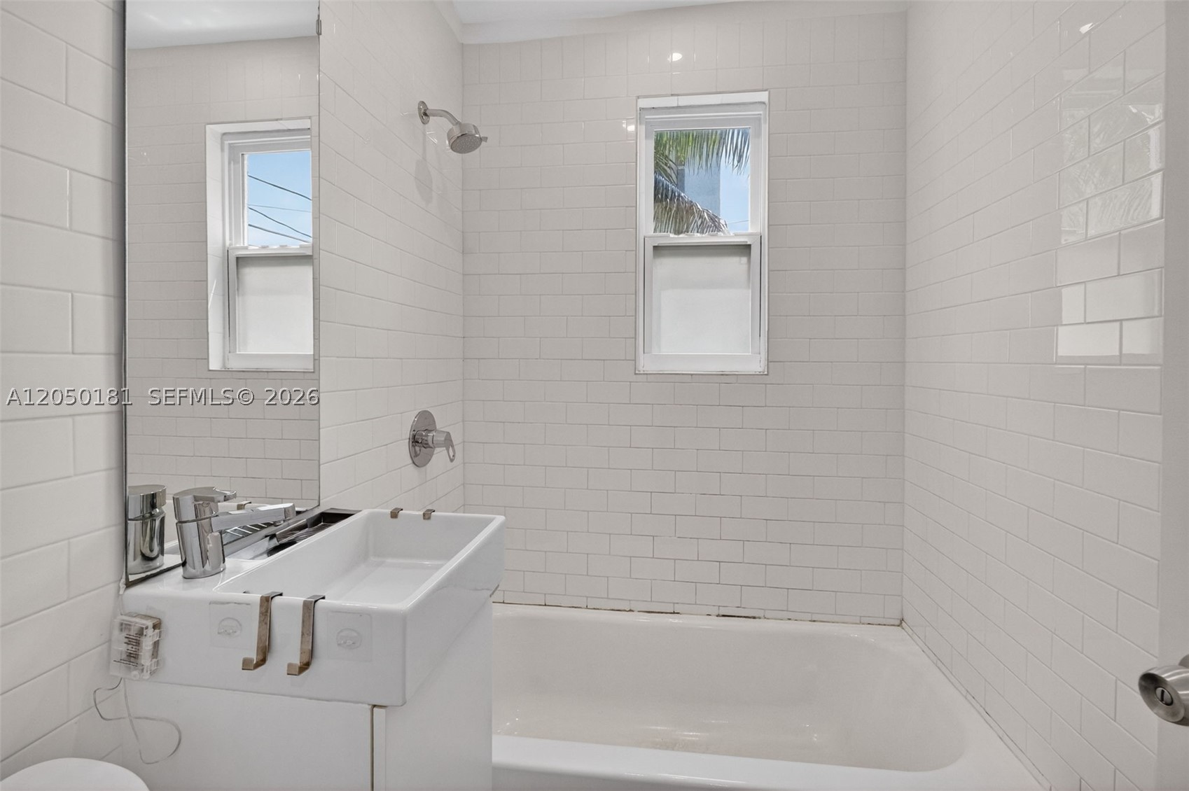 FROW HOMESTEAD - Residential Lease