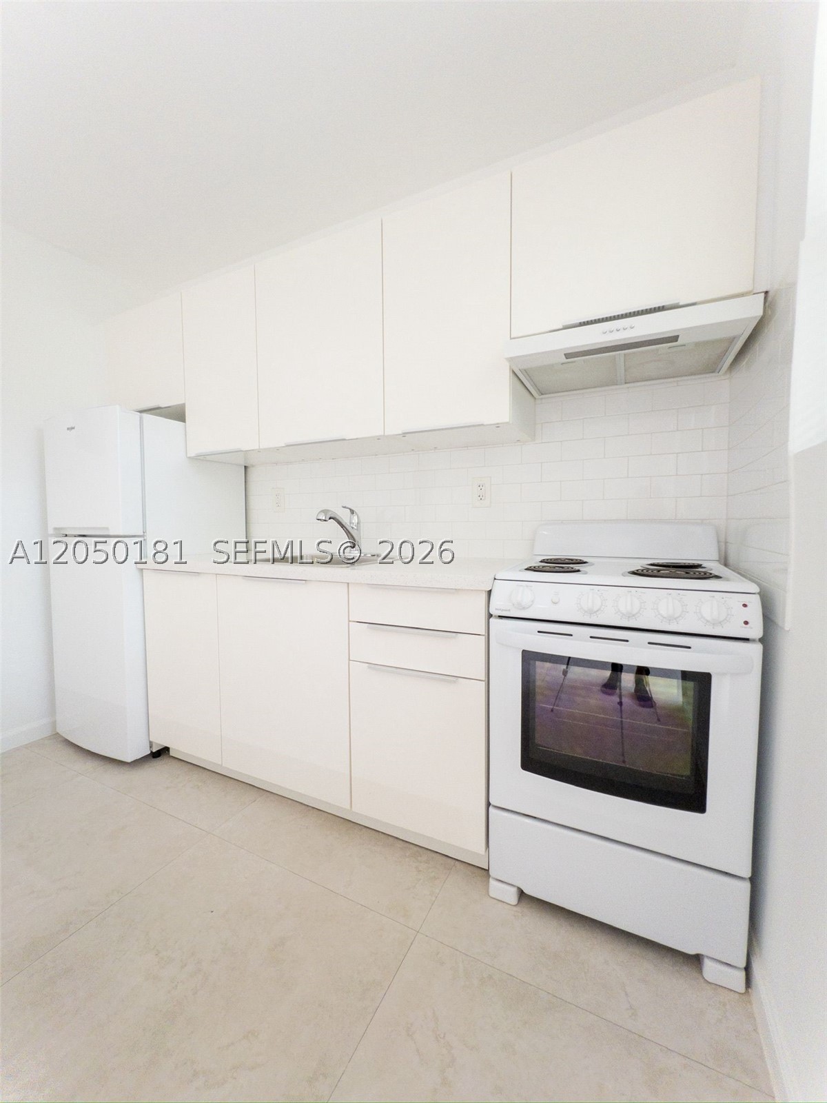 FROW HOMESTEAD - Residential Lease