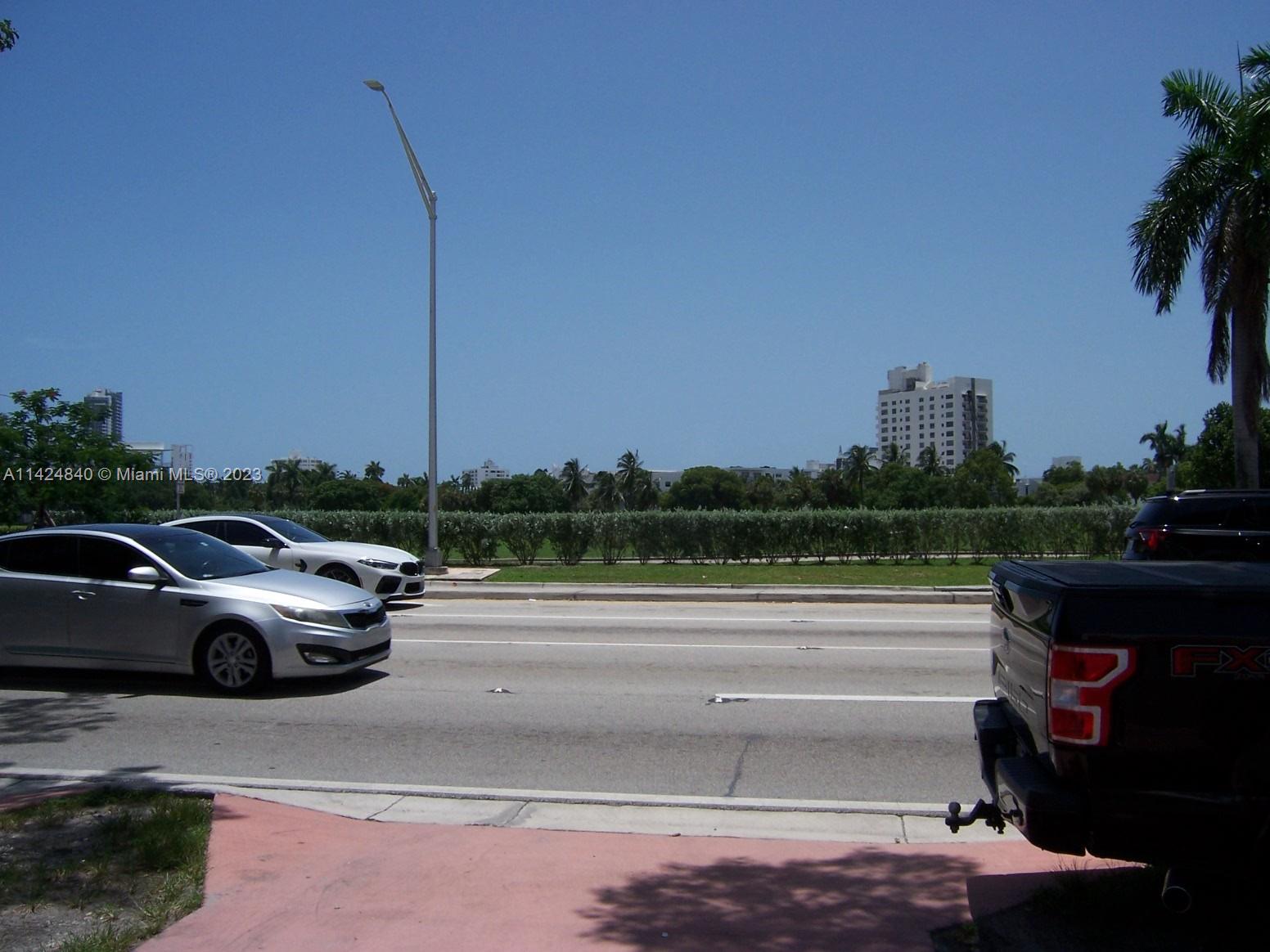 AMD PLAT OF SUNSET LAKE S - Residential Lease