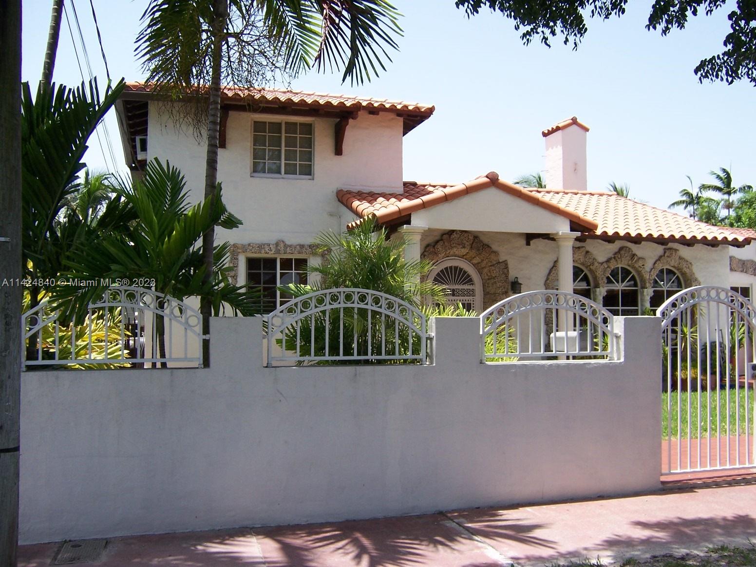 AMD PLAT OF SUNSET LAKE S - Residential Lease