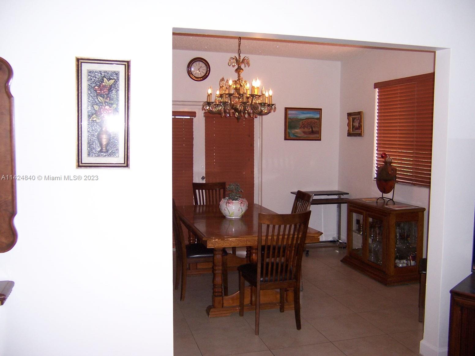 AMD PLAT OF SUNSET LAKE S - Residential Lease