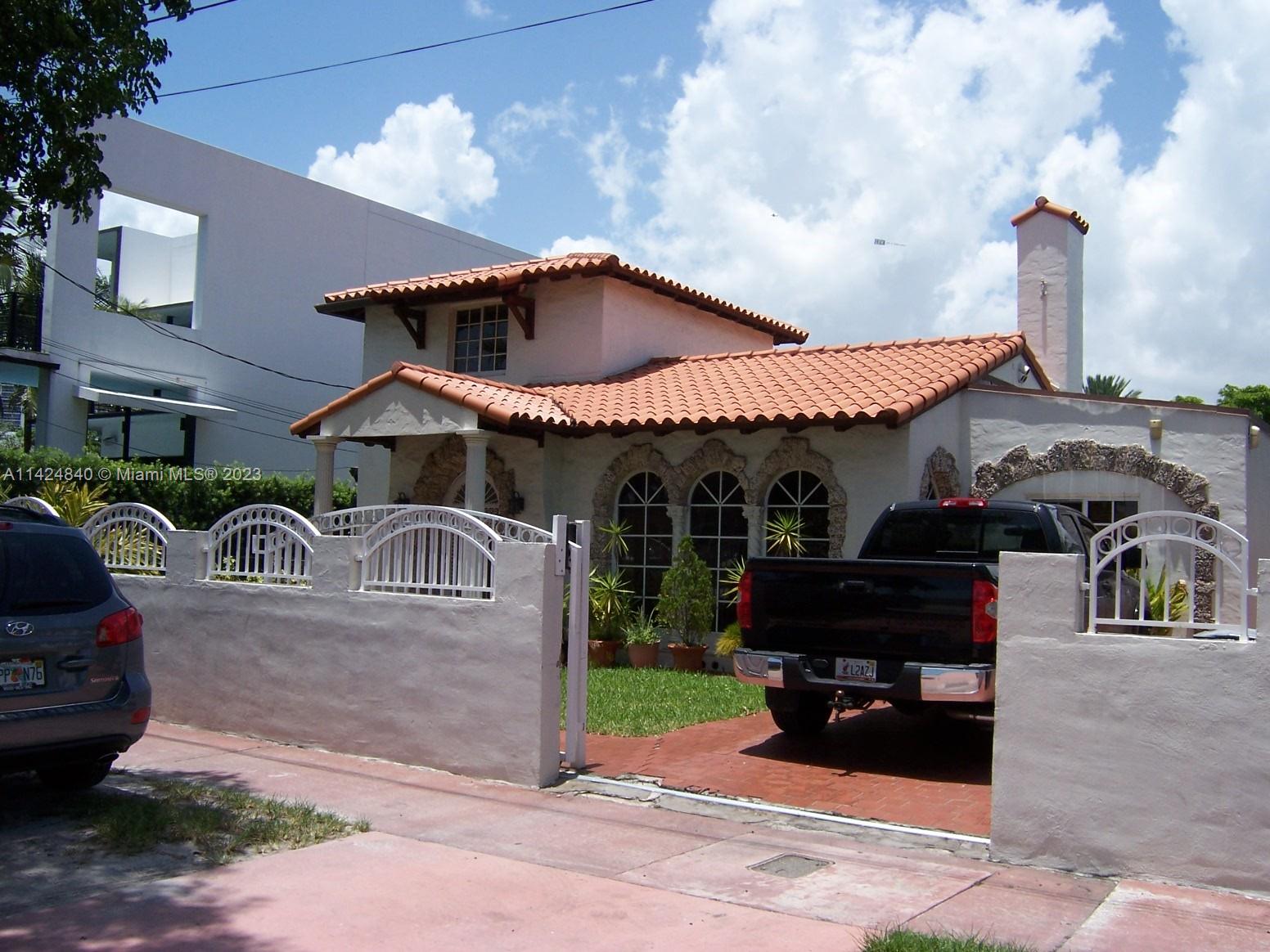AMD PLAT OF SUNSET LAKE S - Residential Lease