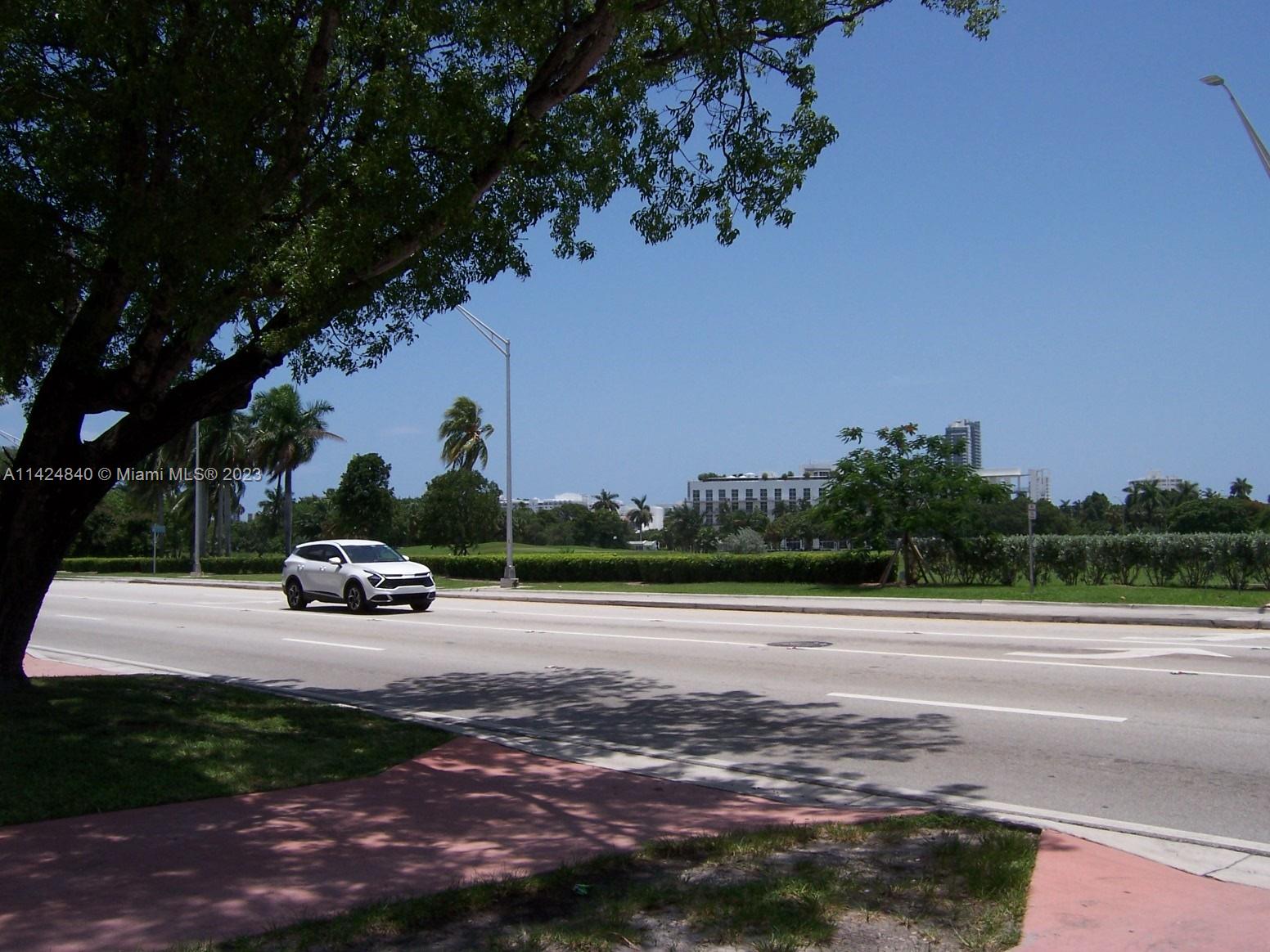 AMD PLAT OF SUNSET LAKE S - Residential Lease