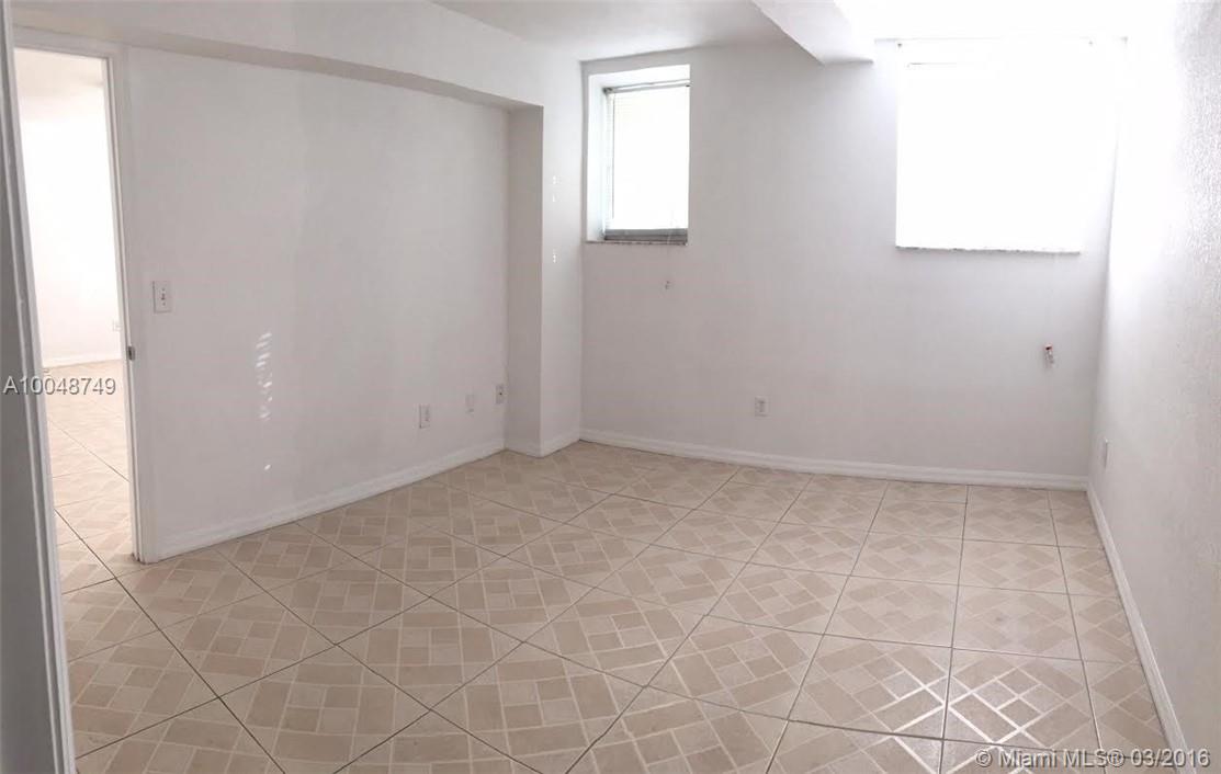 OCEAN BEACH ADD NO 3 - Residential Lease