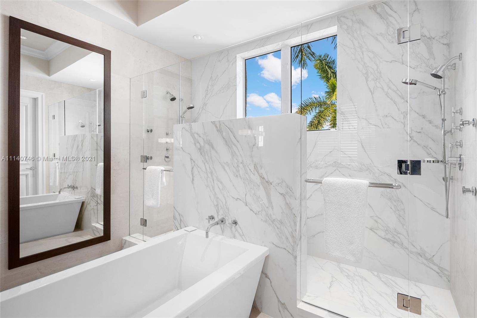 ISLAND ESTATES - Residential